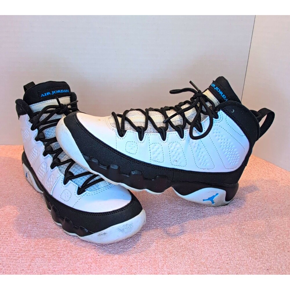 Jordan Air Jordan 9 Retro White/Black/Blue Unisex Kids Sneakers 6Y 302359-140